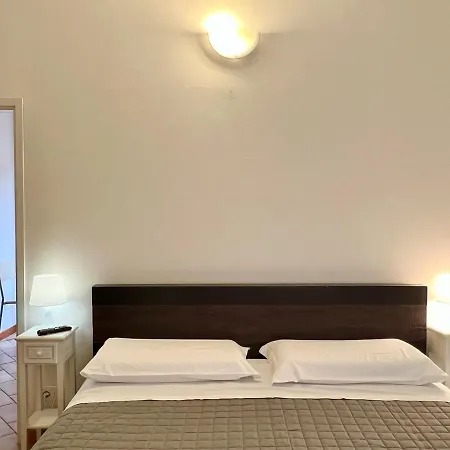 Gh Paradiso - Aparthotel *