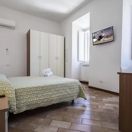 Gh Paradiso - Lejlighedshotel